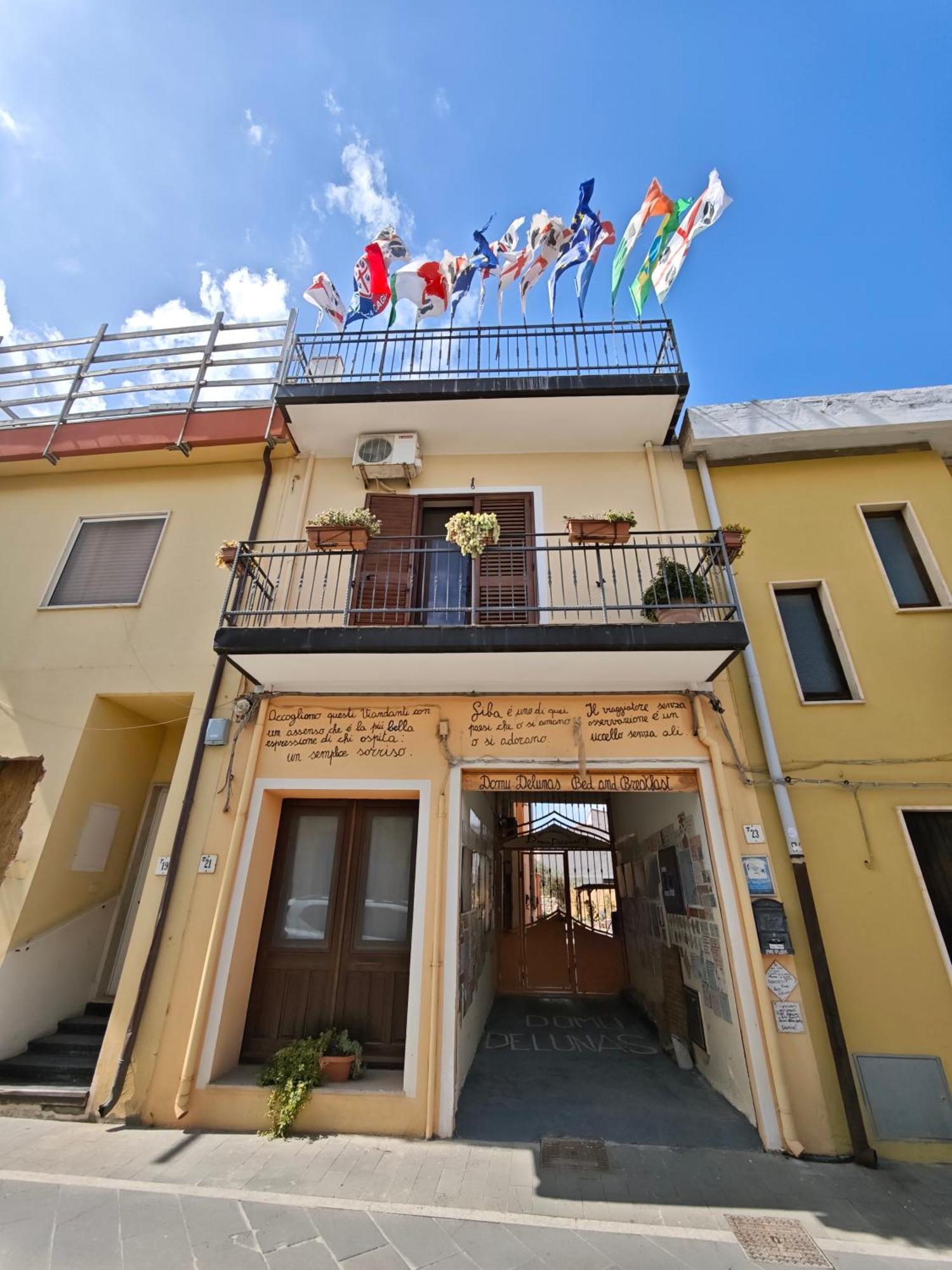 B&B Domu Delunas Giba Exterior foto